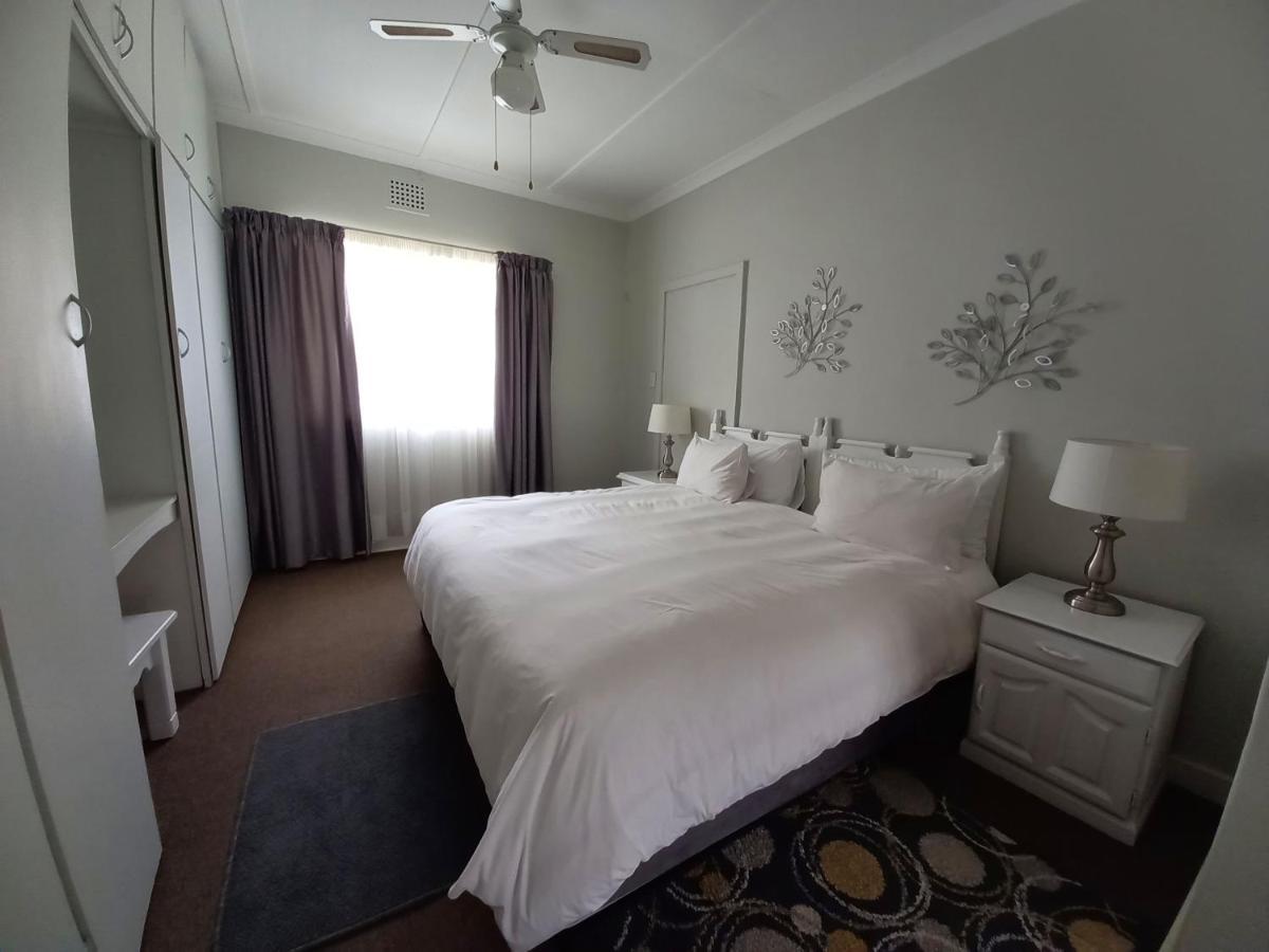 Chez Nous Bed And Breakfast & Self Catering Dundee Dış mekan fotoğraf