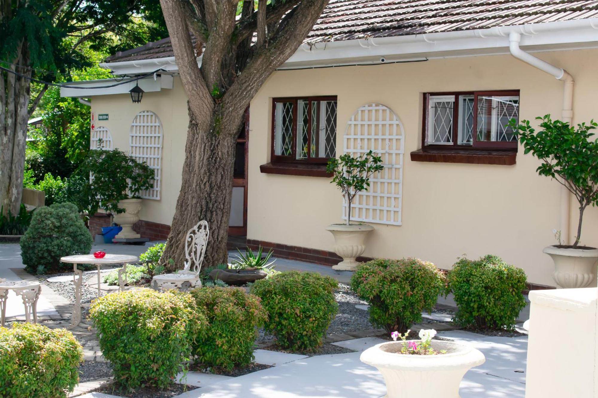 Chez Nous Bed And Breakfast & Self Catering Dundee Dış mekan fotoğraf