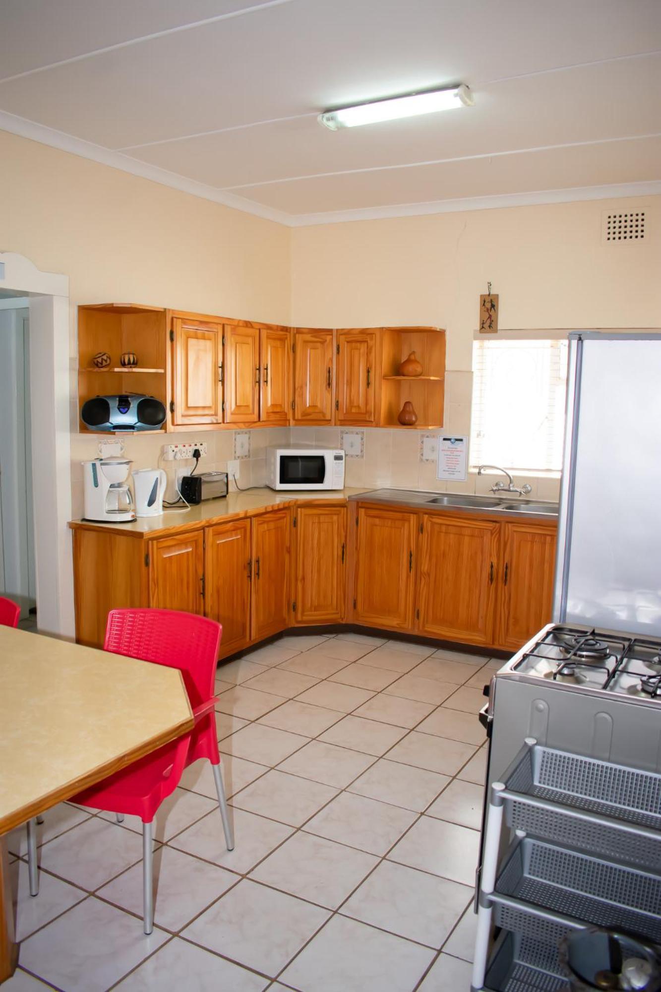 Chez Nous Bed And Breakfast & Self Catering Dundee Dış mekan fotoğraf